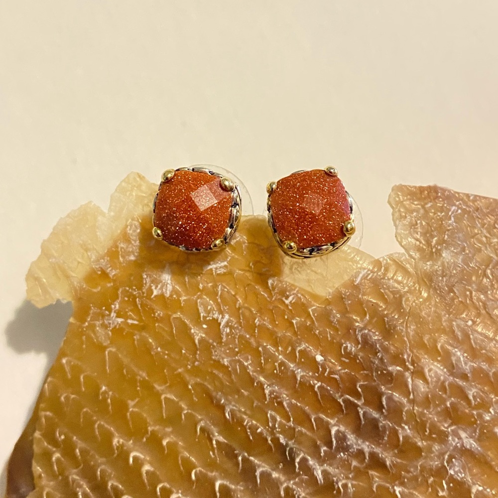 Park Lane Chic Baby Signature Stud Earrings - Picture 2 of 4